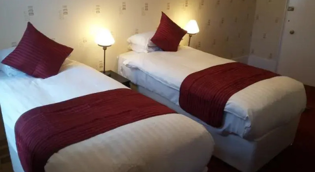 Двухместный люкс The Garth Hotel