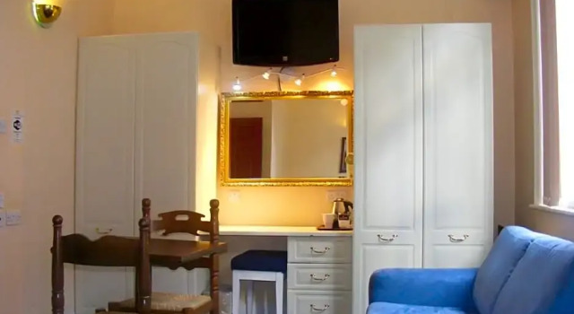 Номер Standard Mermaid Suite Hotel