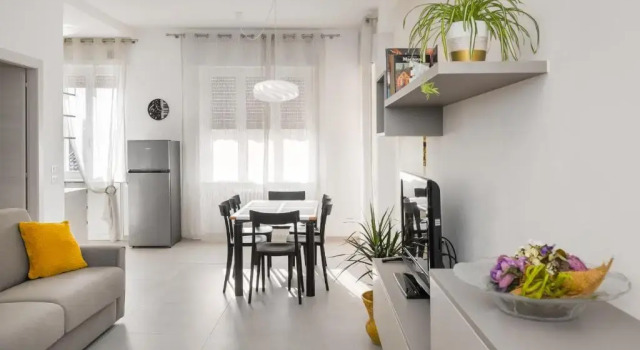 Civico40 Luminoso appartamento con balconi e garage privato, Prenota Appartamento Hotel a Veneto con parcheggio, Parcheggio