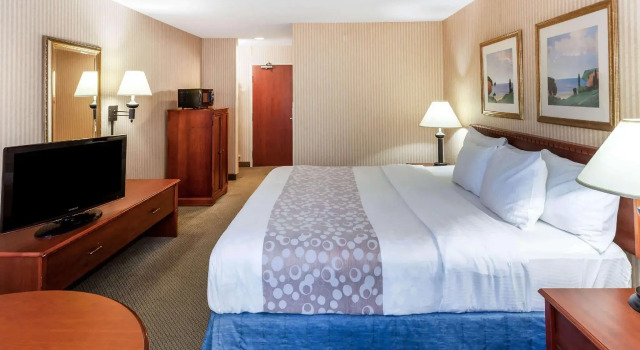 Двухместный номер Standard La Quinta by Wyndham Milwaukee SW New Berlin