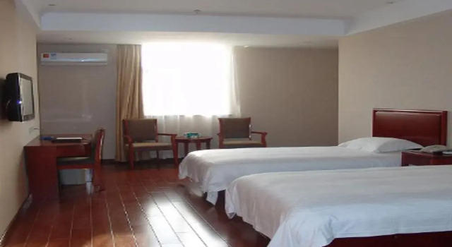 GreenTree Inn Wuxi Zhongqiao Hotel, Prenota Hotel Hotel a Jiangsu con parcheggio, Parcheggio