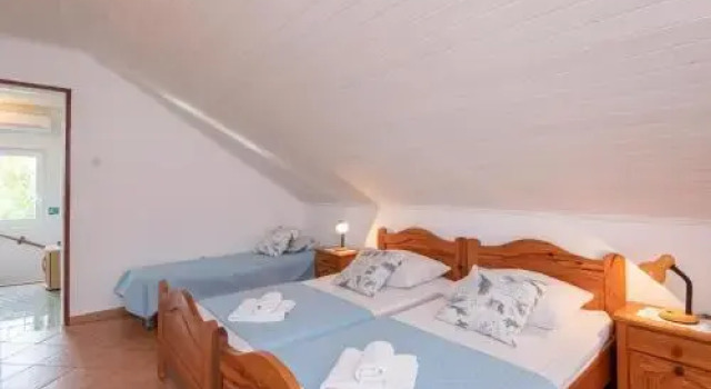 Villa AP