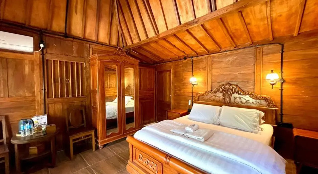 Люкс Deluxe Nglaras Resort Yogyakarta