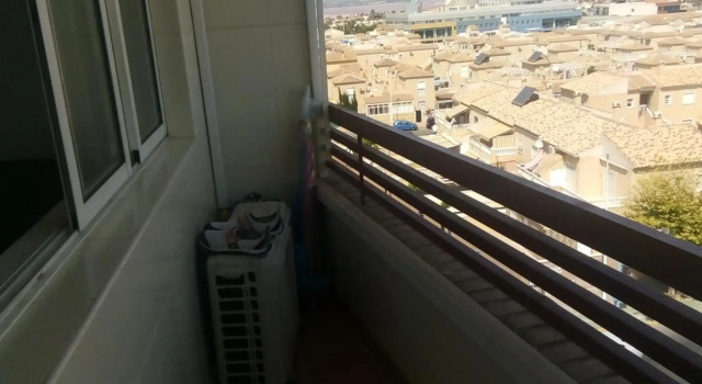 Sentralt leilighet til leie i Torrevieja