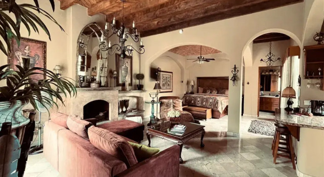 Люкс Luxury c 1 комнатой с видом на внутренний двор Casa Grande Luxury Accommodations