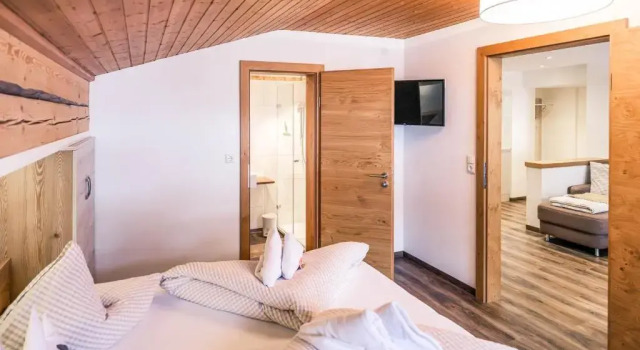 Апартаменты Standard с 2 комнатами с балконом Haus Kristall