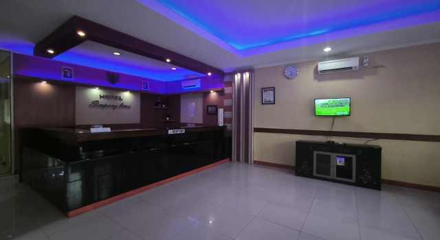OYO 91036 Hotel Simpang Lima Gkpri