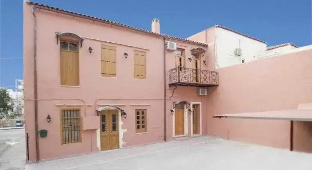 Irene Maisonettes, Забронировать Отель Отели Ханья с парковкой, рядом с Археологический музей Ханьи, Парковка