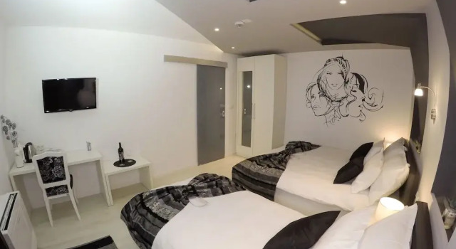 Трёхместный номер Deluxe с видом на город Rooms Villa Downtown
