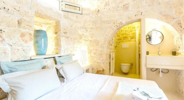 House With 3 Bedrooms in Ceglie Messapica, With Furnished Garden and W