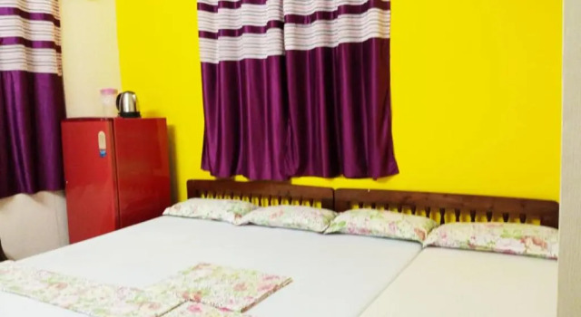 Shalom Guest House, Prenota Affittacamere Hotel a Goa con parcheggio, Parcheggio