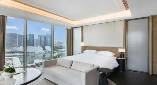 Suite The Dragon