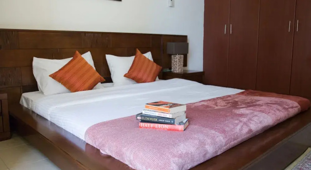 HiGuests Vacation Homes - Sadaf 1, Забронировать Отель Дубай Эмират Дубай, рядом с Dubai Marina Yacht Club