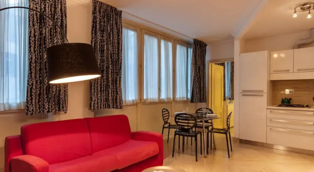 Rome Accommodation - Dolce Vita, Забронировать Отель Отели Рима с парковкой, рядом с Pincian Hill, Парковка