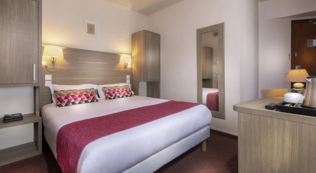 Номер Standard Casa Serena Paris Hôtel