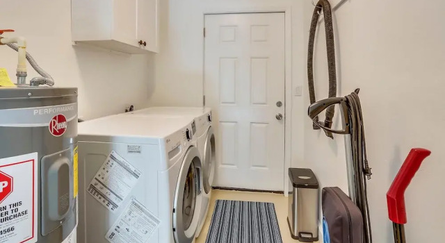 Bay Front Duplex 2br, Fishing Dock - Walk to Beach!, Забронировать Отель Сент-Пит-Бич Clearwater-St Pete Beaches, рядом с Splash Island Water Park