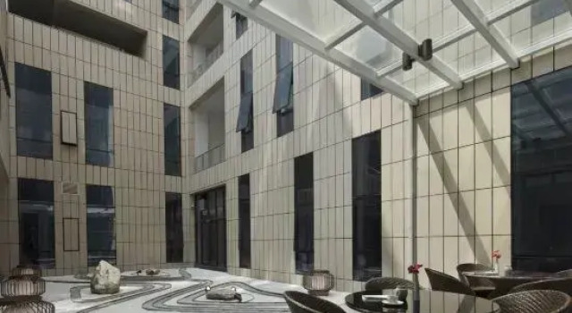 Radisson Hotel Sega (HangZhouXiaoshan Airport  Terminal)
