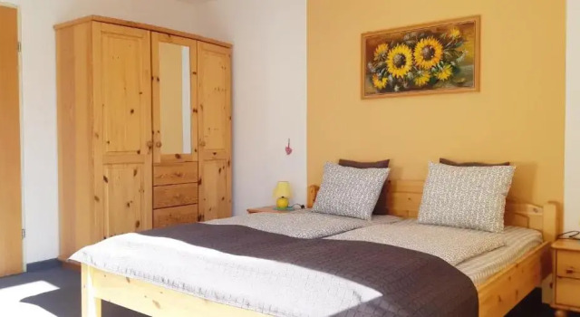 Haus Angelika - bed & breakfast - Innsbruck/Igls, Забронировать Отель Отели Инсбрука с парковкой, Парковка