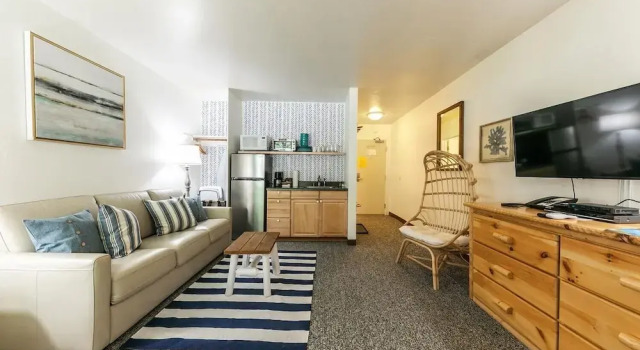 Номер Standard 211 Bldg B 1 Bedroom Condo