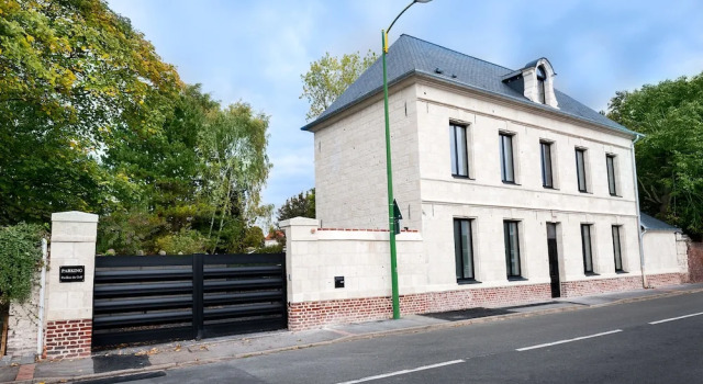 Le Pavillon Du Golf D'Arras, Varaa Hotelli Anzin-Saint-Aubin Artois