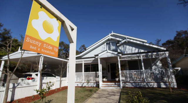 Sunny Side Up B&B Rye, Book Bed and Breakfast Rye 
