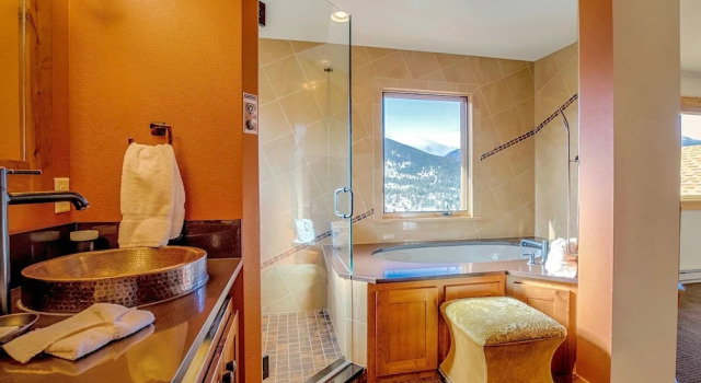 Коттедж Mapes Luxury Vacation At Windcliff 5 Bedroom Home by RedAwning