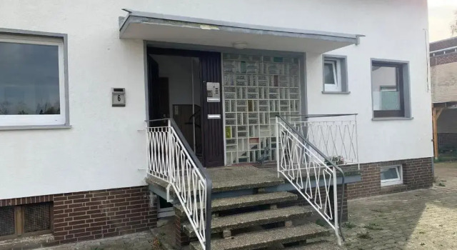Апартаменты Souterrain Apartment Laatzen