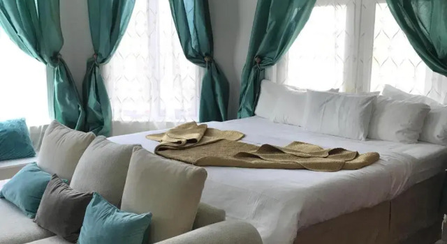 Люкс The Columbia Inn at Peralynna
