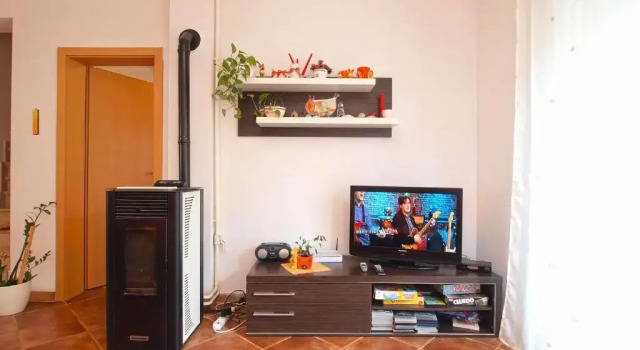 Apartment with 4 Bedrooms 446