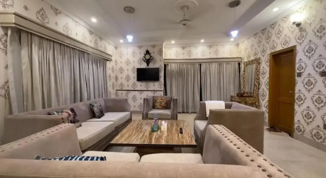 Secure Inn Guest House Bahria Town, Book Guesthouse Hotels in Islamabad with Parking, Parking