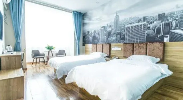 Super 8 Hotel (Yantai Muping Bus Station), Buchen Sie Hotel Muping Yantai