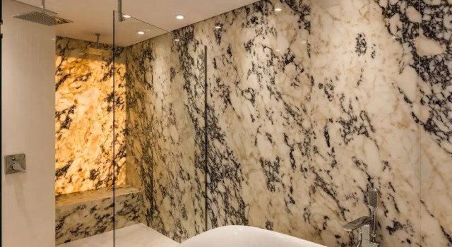 Номер Standard Дуплекс с балконом Avra Apartments Venetian Harbour