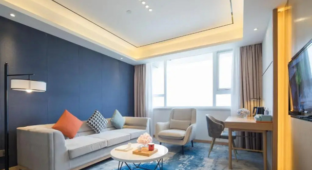 Люкс Holiday Inn Express Shanghai Jiading Center by IHG