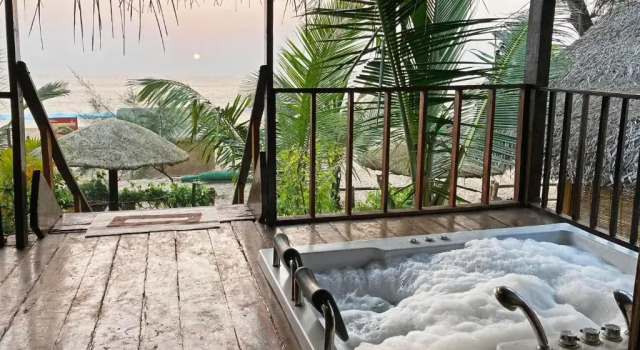 Коттедж Agonda Banyan Tree Beach Huts