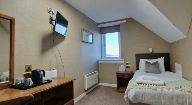 Одноместный номер Standard West Highland Hotel