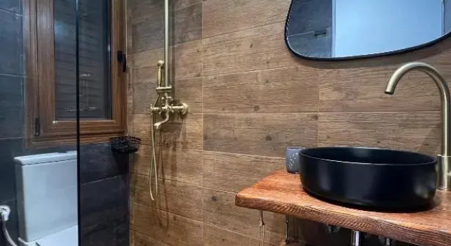 Апартаменты House in the Woods