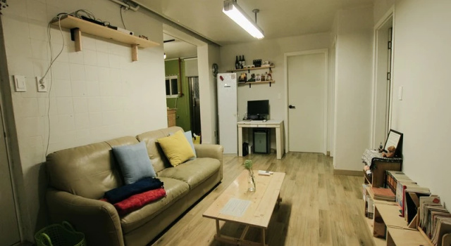 Haus Guesthouse(하우스 게스트하우스 인서울), Rezerwuj Hotel Yongsan-Gu Seul, w pobliżu Blue Square