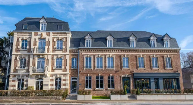 Mayrena Hotel, Book Hotel Hoteller i Upper Normandy med parkering, Parkering