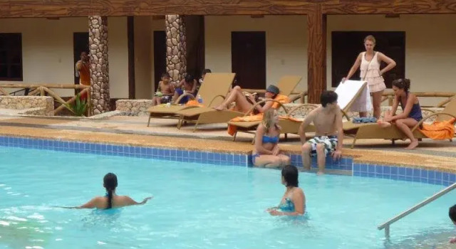 Nataasan Beach Resort and Dive Center, Reserva ahora Resort Hoteles resort en Negros Occidental, Resort