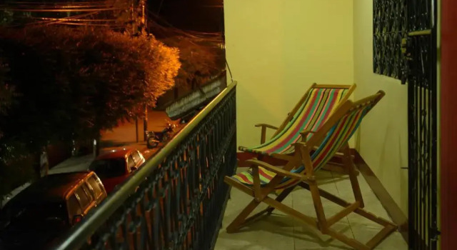 Кровать в общем номере Hostal Fachente