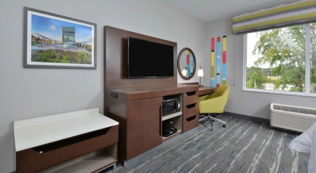 Двухместный номер With Microwave / Fridge Hampton Inn & Suites Charlotte North I 485
