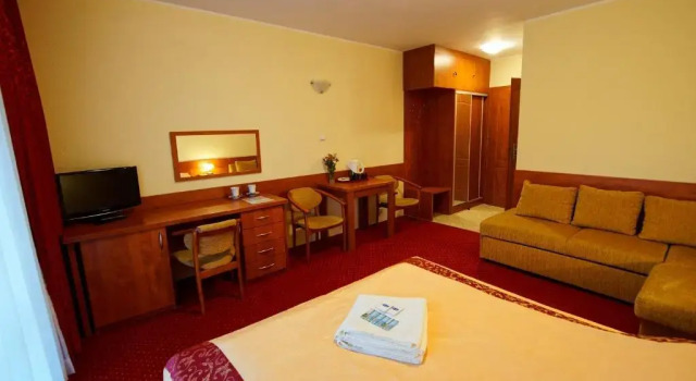 Четырёхместный номер Standard с балконом Antalya Pokoje i Apartamenty