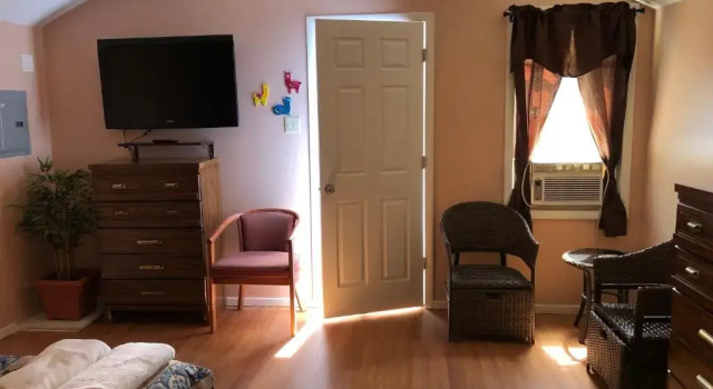 Люкс Deluxe Hillside Motel
