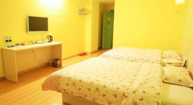Jiaying Chain Hotel Dongguan Chashan Railway Station Branch, Rezervasyon Otel Guangdong otoparklı oteller, Otopark