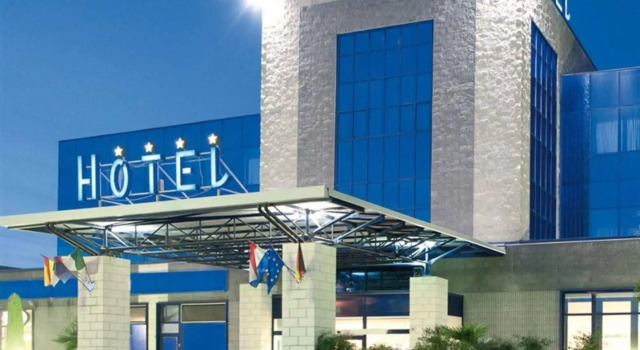 Garda Hotel, Boek Hotel Montichiari Lombardije