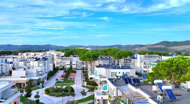 Семейные апартаменты с балконом Perla Resort Holiday Homes