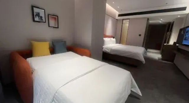 Номер Superior Hampton by Hilton Nanjing North Railway Station