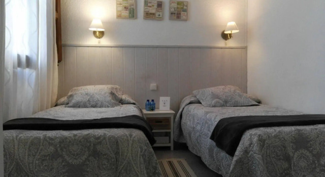 Hostal Dragonflybcn, Забронировать Хостел Старый город Барселона, рядом с Santa Caterina Market