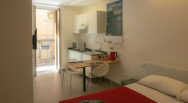 Трёхместный номер Superior с балконом и с видом на город San Francesco Rooms and Apartment with Terrace in Palermo Locazione Turistica