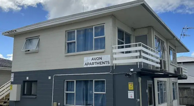 Avon Apartments